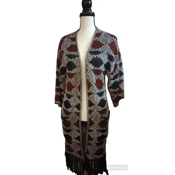 Forever 21 Open Front Cardigan Sweater Long Line Geometric Fringe Size Medium - Picture 1 of 4